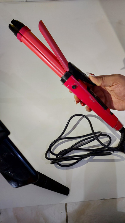 اتو مو پرومکس دوکاره که با این قسمتشم میتونی فر درشت بزنی